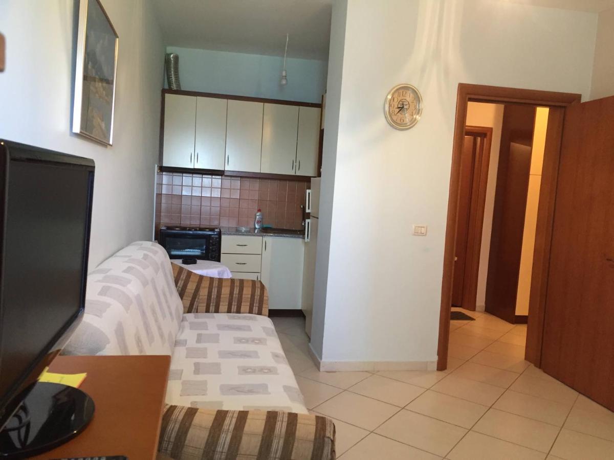 Caramel Sun Apartment Саранда Екстер'єр фото