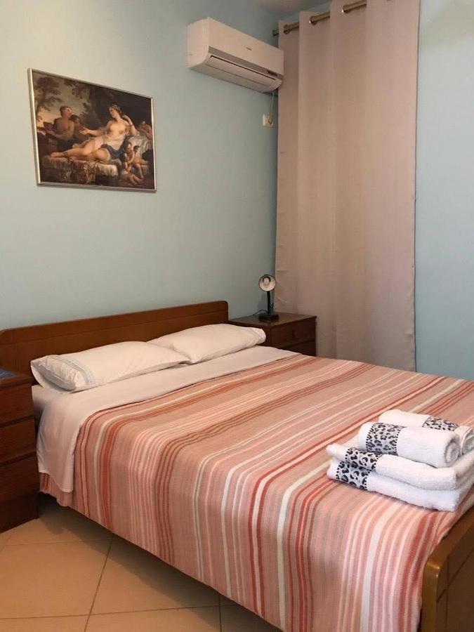 Caramel Sun Apartment Саранда Екстер'єр фото