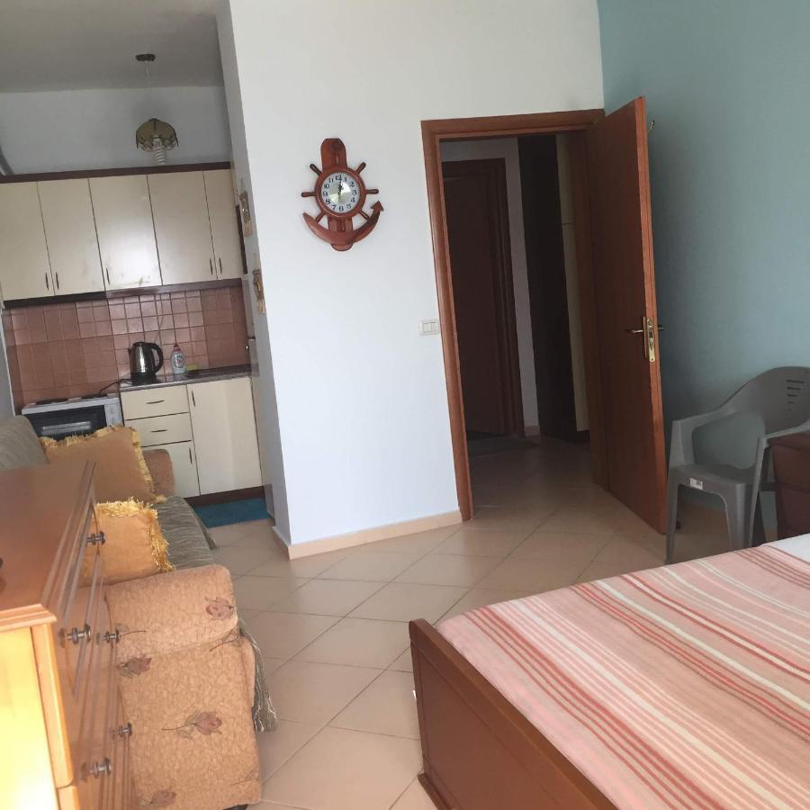 Caramel Sun Apartment Саранда Екстер'єр фото